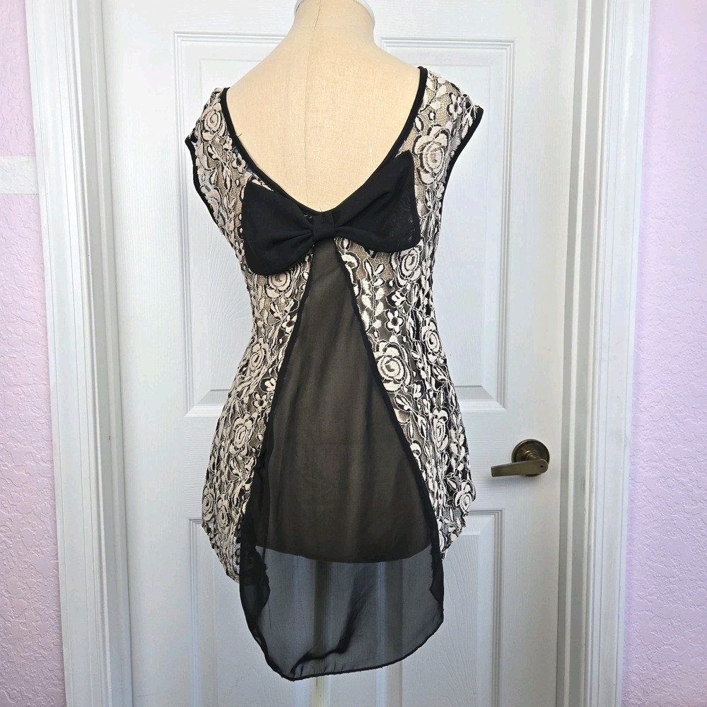 Julies's Closet Vtg Size L Lace Top Whimsigoth Fairy Goth Witchy Bow Back USA
